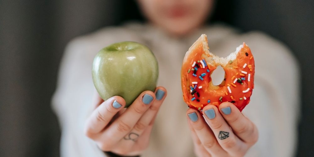 Choosing Between Donut And Apple