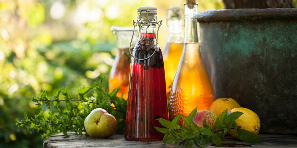 Kombucha fruit tea