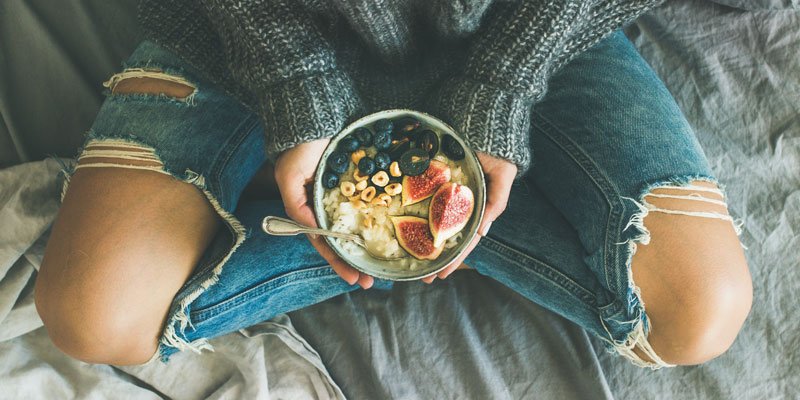 woman eating figs