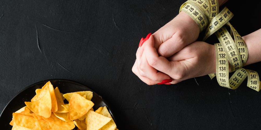 diet-restriction-food-chips-healthy-lifestyle.jpg