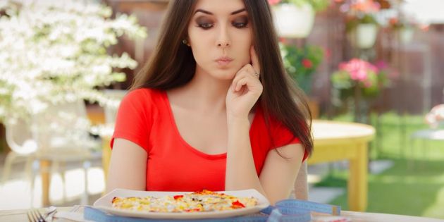 &Alpha;&xi;ί&zeta;&epsilon;&iota; &nu;&alpha; &mu;&epsilon;&tau;&rho;ά&epsilon;&iota; &kappa;&alpha;&nu;&epsilon;ί&sigmaf; &theta;&epsilon;&rho;&mu;ί&delta;&epsilon;&sigmaf; ή &mu;&epsilon;&rho;ί&delta;&epsilon;&sigmaf;;