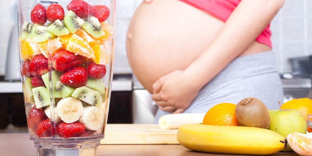 Εγκυμονούσα μητέρα: Τι ποσότητες χρειάζεται ανά θρεπτικό συστατικό;
