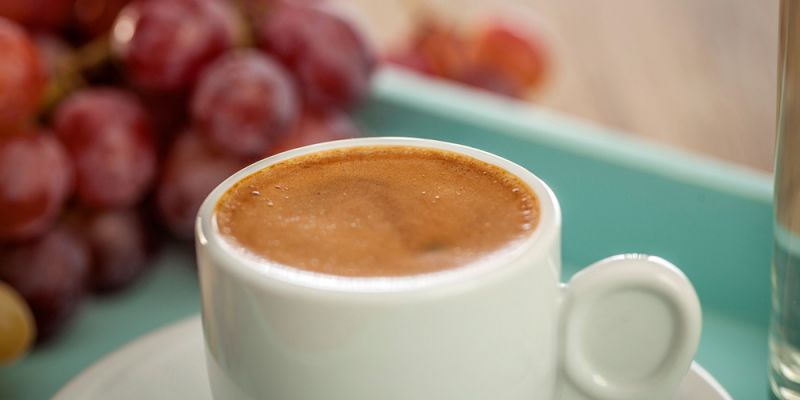 &Epsilon;&lambda;&lambda;&eta;&nu;&iota;&kappa;ό&sigmaf; &kappa;&alpha;&phi;έ&sigmaf;: &iota;&delta;&alpha;&nu;&iota;&kappa;ό&sigmaf; &gamma;&iota;&alpha; &tau;&eta; &delta;&iota;&alpha;&tau;&rho;&omicron;&phi;ή &sigma;&alpha;&sigmaf;