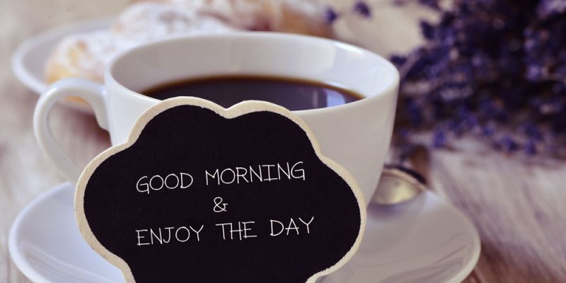 Έ&nu;&alpha;&sigmaf; &sigma;&kappa;έ&tau;&omicron;&sigmaf; &kappa;&alpha;&phi;έ&sigmaf;, ή έ&nu;&alpha; &pi;&omicron;&tau;ή&rho;&iota; &gamma;ά&lambda;&alpha; &alpha;&rho;&kappa;&epsilon;ί &gamma;&iota;&alpha; &pi;&rho;&omega;&iota;&nu;ό;