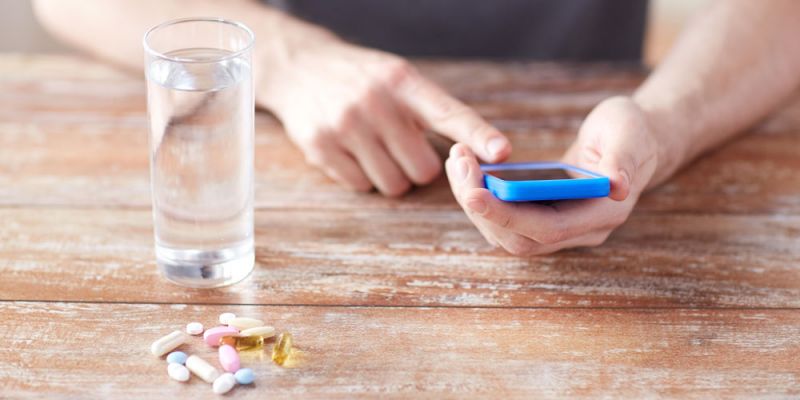 Έ&chi;&omega; &sigma;&alpha;&kappa;&chi;&alpha;&rho;ώ&delta;&eta; &delta;&iota;&alpha;&beta;ή&tau;&eta;, &pi;&omicron;&iota;&alpha; &sigma;&upsilon;&mu;&pi;&lambda;&eta;&rho;ώ&mu;&alpha;&tau;&alpha; &nu;&alpha; &pi;&rho;&omicron;&tau;&iota;&mu;ή&sigma;&omega;;