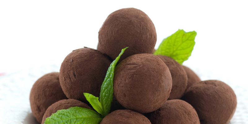 &Epsilon;ύ&kappa;&omicron;&lambda;&alpha; &tau;&rho;&omicron;&upsilon;&phi;ά&kappa;&iota;&alpha; &sigma;&omicron;&kappa;&omicron;&lambda;ά&tau;&alpha;&sigmaf;