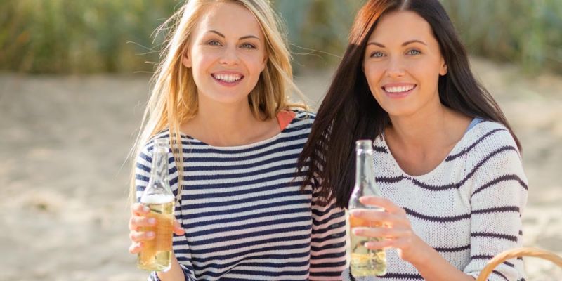 &Gamma;&iota;&alpha;&tau;ί &omicron;&iota; έ&xi;&upsilon;&pi;&nu;&epsilon;&sigmaf; &gamma;&upsilon;&nu;&alpha;ί&kappa;&epsilon;&sigmaf; &pi;ί&nu;&omicron;&upsilon;&nu;;