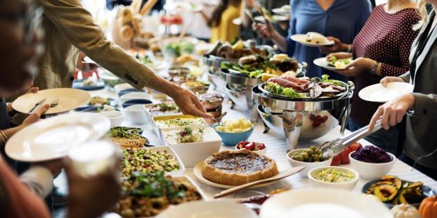 &Eta; &delta;&iota;&alpha;&tau;&rho;&omicron;&phi;ή &mu;&epsilon;&tau;ά &tau;&iota;&sigmaf; &gamma;&iota;&omicron;&rho;&tau;έ&sigmaf;