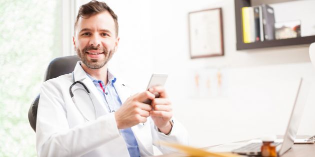 &Iota;&alpha;&tau;&rho;&iota;&kappa;ή &kappa;&alpha;&iota; &Delta;&eta;&mu;&omicron;&sigma;&iota;ό&tau;&iota;&sigmaf;