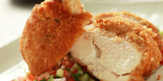 &Kappa;&omicron;&tau;ό&pi;&omicron;&upsilon;&lambda;&omicron; &mu;&epsilon; &kappa;&rho;&omicron;ύ&sigma;&tau;&alpha; &alpha;&pi;ό &mu;&alpha;&gamma;&iota;&omicron;&nu;έ&zeta;&alpha; &kappa;&alpha;&iota; &pi;&alpha;&rho;&mu;&epsilon;&zeta;ά&nu;&alpha;