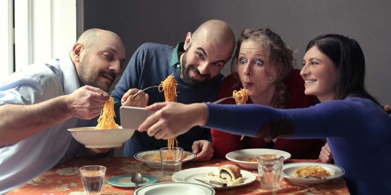 &Lambda;&alpha;&tau;&rho;&epsilon;ύ&omega; &tau;&omicron;&upsilon;&sigmaf; &upsilon;&delta;&alpha;&tau;ά&nu;&theta;&rho;&alpha;&kappa;&epsilon;&sigmaf;. &Pi;ώ&sigmaf; &theta;&alpha; &alpha;&delta;&upsilon;&nu;&alpha;&tau;ί&sigma;&omega;;