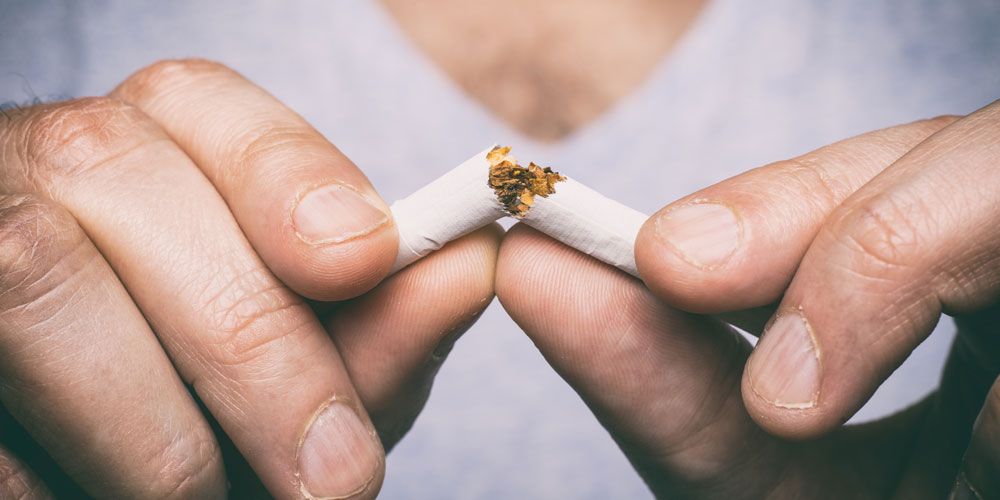 Λιγότεροι καπνιστές στην Ελλάδα