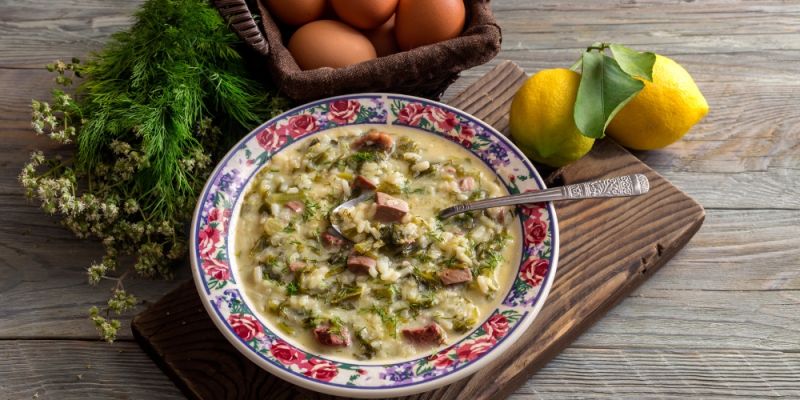 &Mu;&alpha;&gamma;&epsilon;&iota;&rho;ί&tau;&sigma;&alpha;: &Delta;&iota;&alpha;&tau;&rho;&omicron;&phi;&iota;&kappa;ή &alpha;&nu;ά&lambda;&upsilon;&sigma;&eta; &kappa;&alpha;&iota; &pi;ώ&sigmaf; &epsilon;&pi;&eta;&rho;&epsilon;ά&zeta;&epsilon;&iota; &tau;&eta;&nu; &Pi;έ&psi;&eta; &mu;&epsilon;&tau;ά &tau;&eta; &Nu;&eta;&sigma;&tau;&epsilon;ί&alpha;