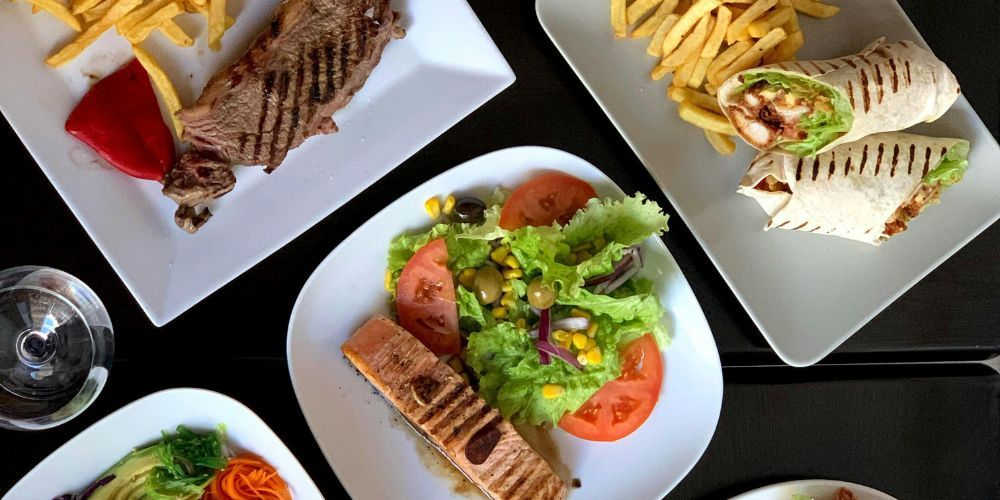 mini eymata giati to 2026 anamenetai ayksisi sta small plates