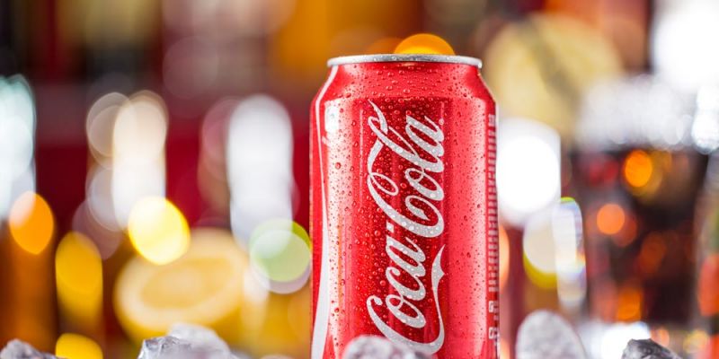 &Nu;έ&omicron;&sigmaf; &pi;&rho;ό&epsilon;&delta;&rho;&omicron;&sigmaf; &sigma;&tau;&omicron; &tau;&iota;&mu;ό&nu;&iota; &tau;&eta;&sigmaf; Coca-Cola HBC