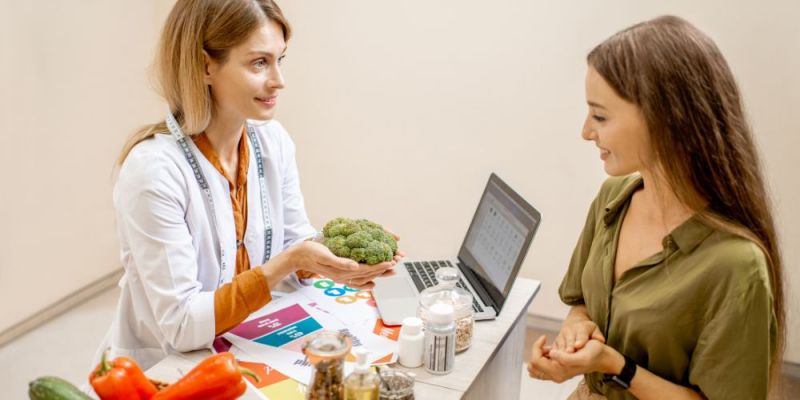 ngs diatrofiki ekpaidefsi pelati