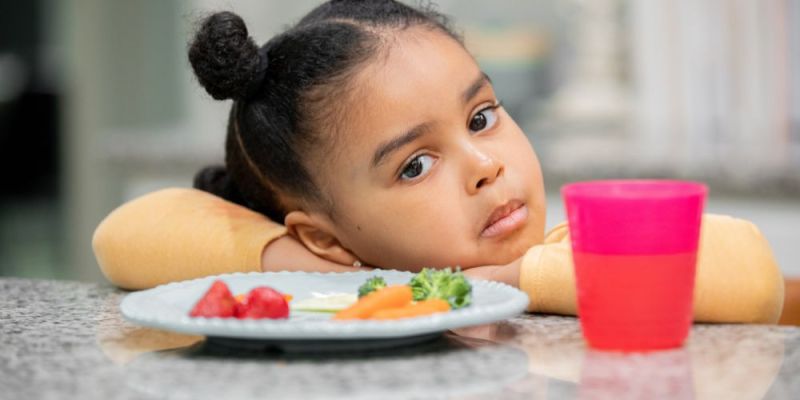 paidi den thelei na faei