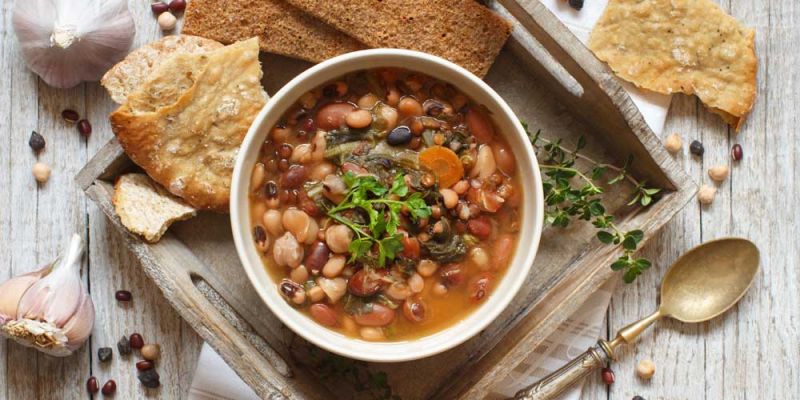 &Pi;&omicron;&iota;&omicron; &phi;&alpha;&gamma;&eta;&tau;ό &mu;&iota;&sigma;&omicron;ύ&sigma;&alpha;&tau;&epsilon; &omega;&sigmaf; &pi;&alpha;&iota;&delta;ί &kappa;&alpha;&iota; &tau;ώ&rho;&alpha; &tau;&omicron; &tau;&rho;ώ&tau;&epsilon;;