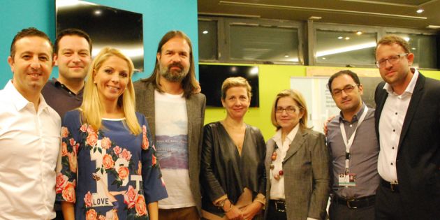 &Pi;ώ&sigmaf; &mu;&pi;&omicron;&rho;&omicron;ύ&mu;&epsilon; &nu;&alpha; &mu;&epsilon;&iota;ώ&sigma;&omicron;&upsilon;&mu;&epsilon; &tau;&eta; &laquo;&sigma;&pi;&alpha;&tau;ά&lambda;&eta; &tau;&rho;&omicron;&phi;ί&mu;&omega;&nu;&raquo;;