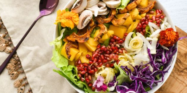 pos na apofygeis to food poisoning apo kalokairines salates