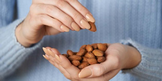 &Tau;&alpha; &sigma;&nu;&alpha;&kappa; &omega;&phi;&epsilon;&lambda;&omicron;ύ&nu; &tau;&eta;&nu; &kappa;&omicron;&iota;&nu;&omega;&nu;&iota;&kappa;ό&tau;&eta;&tau;&alpha;