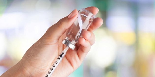 &Theta;&epsilon;&rho;&alpha;&pi;&epsilon;ί&alpha; &mu;&epsilon; &kappa;&omicron;&rho;&tau;&iota;&zeta;ό&nu;&eta;: &Tau;&iota; &pi;&rho;έ&pi;&epsilon;&iota; &nu;&alpha; &tau;&rho;ώ&omega;;