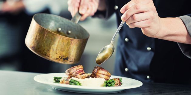 &Tau;&iota; &pi;&epsilon;&rho;&iota;έ&chi;&epsilon;&iota; &tau;&omicron; &pi;&iota;ά&tau;&omicron; &pi;&omicron;&upsilon; &pi;&alpha;&rho;&alpha;&gamma;&gamma;έ&lambda;&nu;&omicron;&upsilon;&mu;&epsilon; &sigma;&tau;&omicron; &epsilon;&sigma;&tau;&iota;&alpha;&tau;ό&rho;&iota;&omicron;;