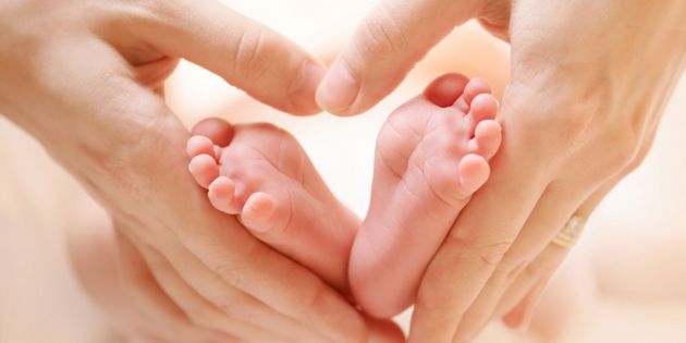 &Tau;&iota; &pi;&rho;έ&pi;&epsilon;&iota; &nu;&alpha; &tau;&rho;ώ&epsilon;&iota; &mu;&iota;&alpha; &theta;&eta;&lambda;ά&zeta;&omicron;&upsilon;&sigma;&alpha;;