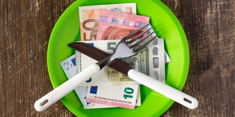 &Tau;&omicron; &mu;&epsilon;&nu;&omicron;ύ &tau;&eta;&sigmaf; &kappa;&rho;ί&sigma;&eta;&sigmaf;...